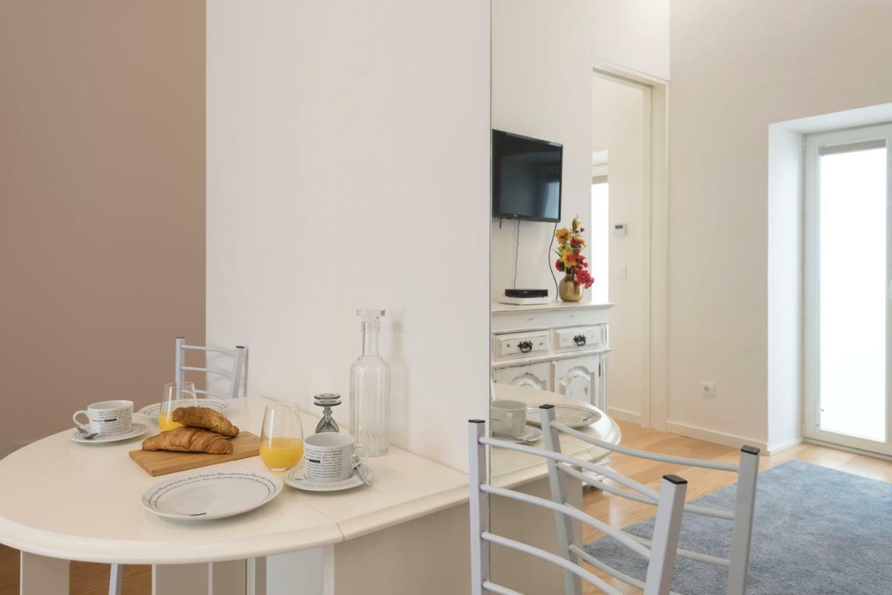 Lovelystay - Majestic Flat In City Center Porto Exterior foto